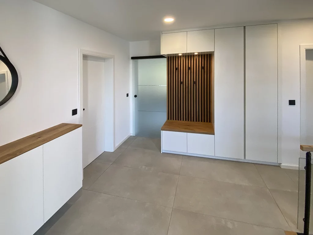 Flurmöbel | Kleinholz Innenausbau - Mark Klein - Schreinermeister